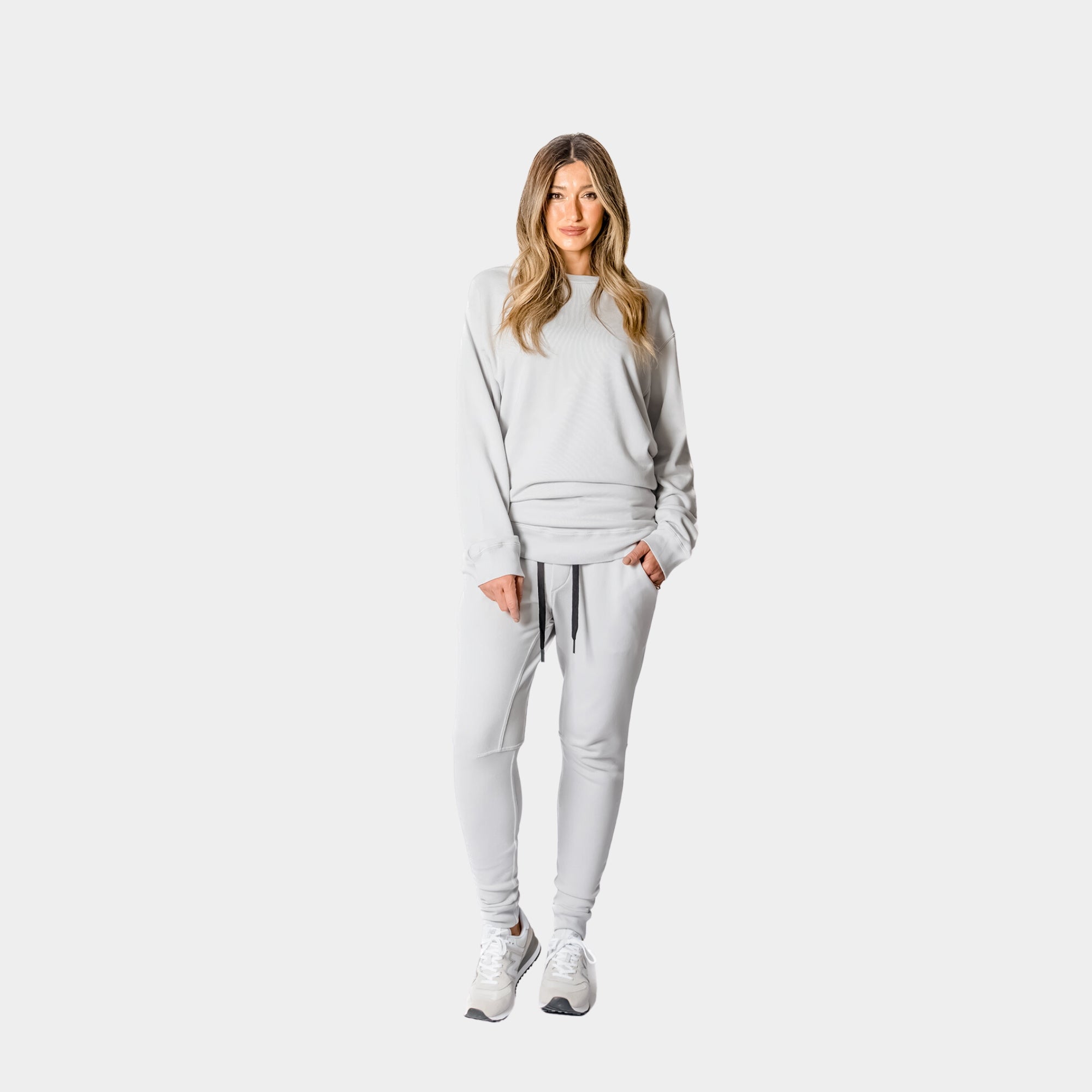 THE OVERSIZED SWEATSHIRT - Grey -